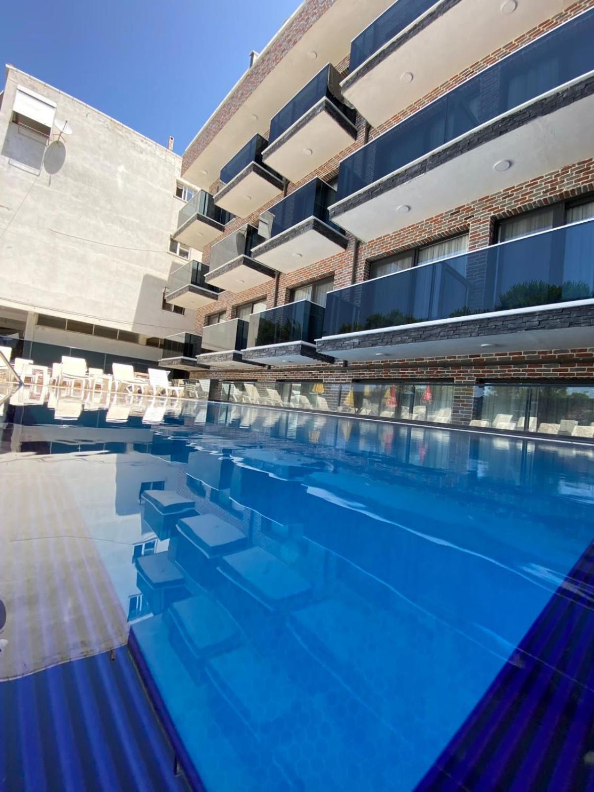 Mari Pembe Otel Marmara Adasi Exterior foto